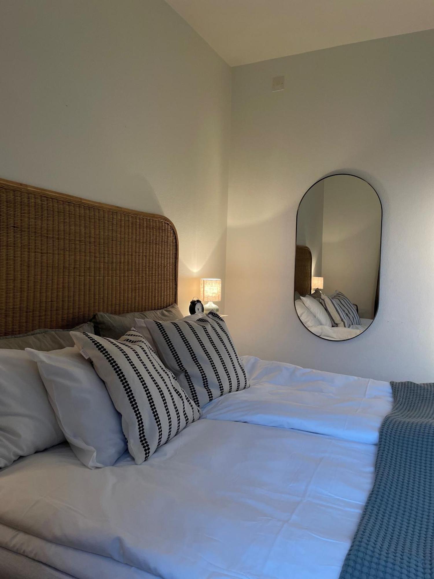 Ewa & Maude Hotel Gothenburg Bagian luar foto